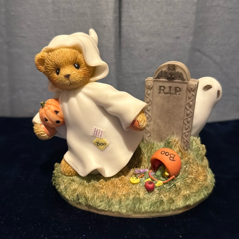 Cherished Teddies Halloween Cassandra Ghostly Greetings Figure